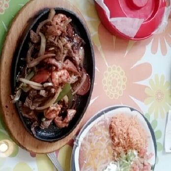 El Chipotle Taqueria - Triple fajitas - Mexican Near Me - Soquel, California El Chipotle Taqueria - Triple fajitas - Mexican Near Me - Soquel, California