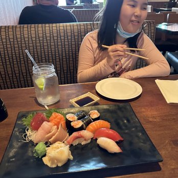 Sapporo Sushi House - Sashima - Sushi Bars Near Me - Staten Island, New York