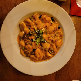 Peperoncino - So good I can't even describe - Italian Near Me - Orlando, Florida Peperoncino - So good I can't even describe - Italian Near Me - Orlando, Florida