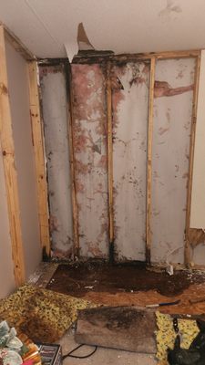 Mobile Home Contractor Logo