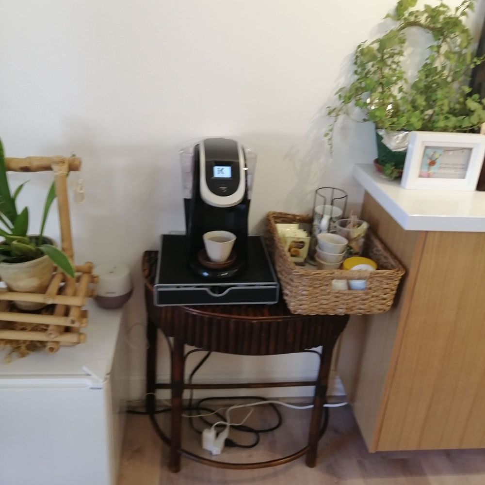 MK Skin Renew - Coffee and tea - Skin Care Near Me - Honolulu, Hawaii MK Skin Renew - Coffee and tea - Skin Care Near Me - Honolulu, Hawaii