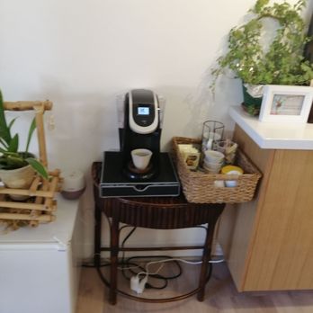 MK Skin Renew - Coffee and tea - Skin Care Near Me - Honolulu, Hawaii MK Skin Renew - Coffee and tea - Skin Care Near Me - Honolulu, Hawaii