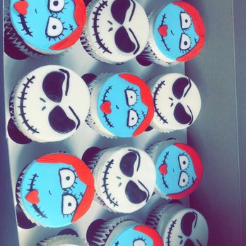 Sweet cheeks pastries - Custom Cakes Near Me - Hawthorne, California Sweet cheeks pastries - Custom Cakes Near Me - Hawthorne, California