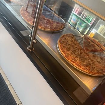 Pie-Eyed Pizzeria - Pizza Near Me - Chicago, Illinois