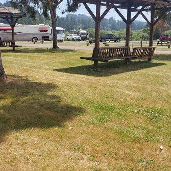 Osprey Point Rv Resort - Swings - Resorts Near Me - Lakeside, Oregon