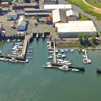 Russo Marine - Boat Dealers Near Me - Boston, Massachusetts