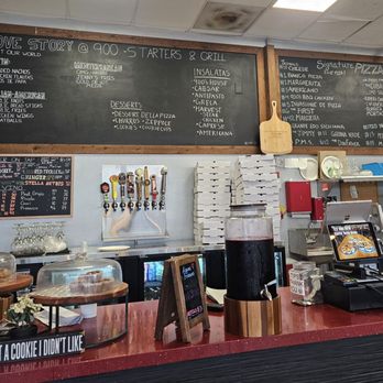 Pizza 900 - Pizza Near Me - Laguna Hills, California