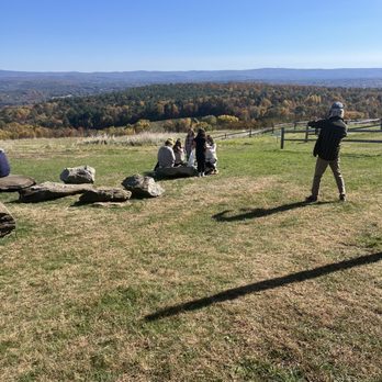 Apex Orchards - Fruits & Veggies Near Me - Shelburne Falls, Massachusetts