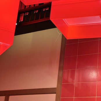 Benihana - Downey - Spiderwebs over the tables - Sushi Bars Near Me - Downey, California