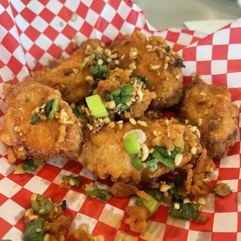 26 Viet Cafe - Happy hour @2:30pm $1 Deep Fried Chicken Wings - Vietnamese Near Me - Vancouver, British Columbia