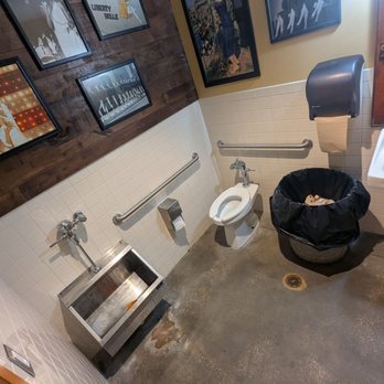 Mission BBQ - Obligatory bathroom photo. - Barbeque Near Me - Orlando, Florida