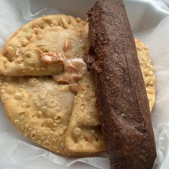 Antojitos Boricuas - Pizza Empanadilla and Alcapurria - Food Trucks Near Me - Brandon, Florida Antojitos Boricuas - Pizza Empanadilla and Alcapurria - Food Trucks Near Me - Brandon, Florida