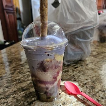 Jollibee - HALO HALO - Fast Food Near Me - Torrance, California