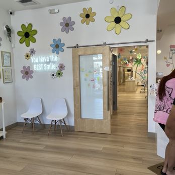 Cool Kids Dental - Rooms - Pediatric Dentists Near Me - Anaheim, California