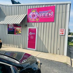 Queen Donuts - Front