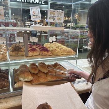 Concerto Bakery - Bakeries Near Me - Los Angeles, California