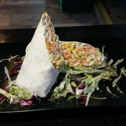 Chicken Tom - Veggie Wrap - 3.95€