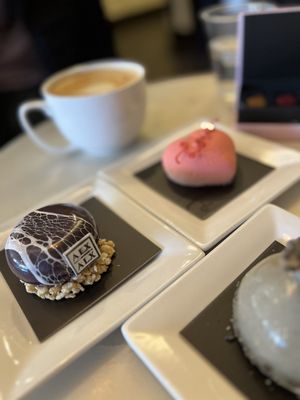 Alexander's Patisserie by null