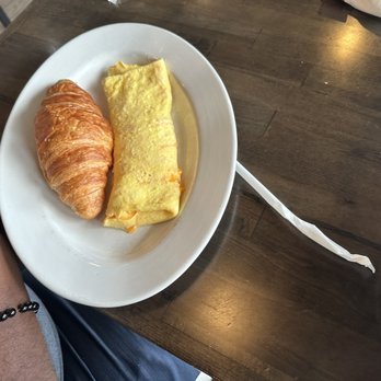 Maple Bacon Restaurant - Create Your Own Omelette - American Near Me - Plano, Texas Maple Bacon Restaurant - Create Your Own Omelette - American Near Me - Plano, Texas