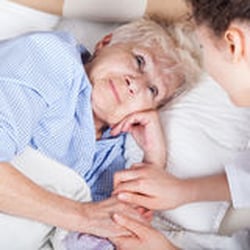 Extra Hand In-Home Care - At Extra Hand In-Home Care we understand how important it is to be surrounded with caring people in the comfort of your own home.