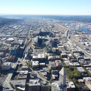Sky View Observatory - Chez Seahawks (CenturyLink Field) and Chez Mariners (Safeco Field) view from Sky View Observatory. - Observatories Near Me - Seattle, Washington Sky View Observatory - Chez Seahawks (CenturyLink Field) and Chez Mariners (Safeco Field) view from Sky View Observatory. - Observatories Near Me - Seattle, Washington