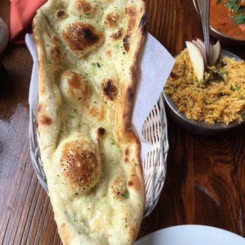 Yeti Restaurant - Garlic naan and Kashmiri plau - great sides for the main course - Indian Near Me - Glen Ellen, California Yeti Restaurant - Garlic naan and Kashmiri plau - great sides for the main course - Indian Near Me - Glen Ellen, California
