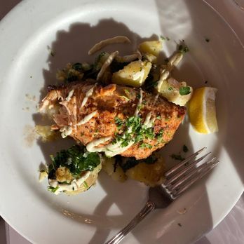 Bella Siena - salmon - Italian Near Me - Benicia, California