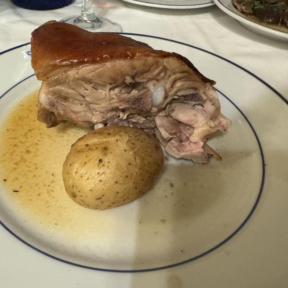 Botín - The pork and potatoe - Spanish Near Me - Madrid, M