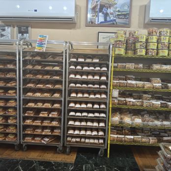 Erick Schat's Bakkery - Bakeries Near Me - Bishop, California Erick Schat's Bakkery - Bakeries Near Me - Bishop, California