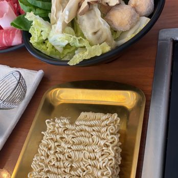 Shabu Day - Veggie bowl and Noodles! - Korean Near Me - St. Louis, Missouri Shabu Day - Veggie bowl and Noodles! - Korean Near Me - St. Louis, Missouri