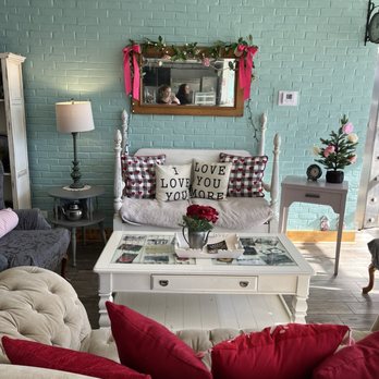 Coffee in the Valley - Valentines - Coffee & Tea Near Me - Valley City, Ohio