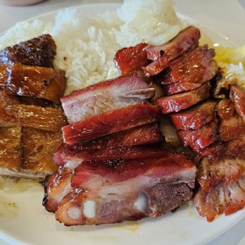 Yan Tea Cafe 岩記燒腊 - Bubble Tea Near Me - Katy, Texas Yan Tea Cafe 岩記燒腊 - Bubble Tea Near Me - Katy, Texas