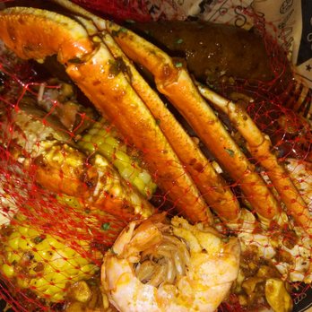 404 Restaurant & Bar - Seafood boil - Southern Near Me - Atlanta, Georgia