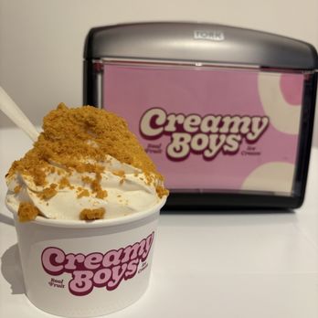 Creamy Boys - hokey pokey - Ice Cream & Frozen Yogurt Near Me - El Segundo, California Creamy Boys - hokey pokey - Ice Cream & Frozen Yogurt Near Me - El Segundo, California