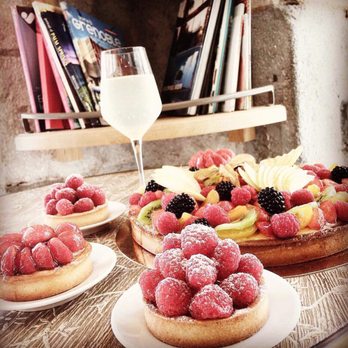 Maison Manival - Tartes aux fruits et framboises - Bakeries Near Me - Grenoble, 38
