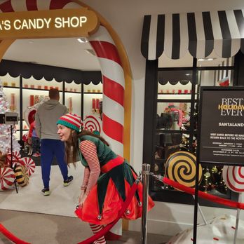 Bloomingdale's - SantaLand-Best Holiday ever - Department Stores Near Me - New York, New York
