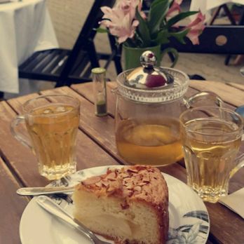 Tea List - Apricot peach cake with long island strawberry tea - Coffee & Tea Near Me - Davis, California Tea List - Apricot peach cake with long island strawberry tea - Coffee & Tea Near Me - Davis, California