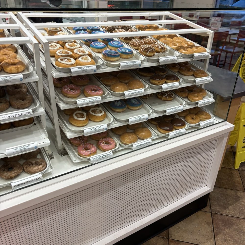Krispy Kreme - Donuts Near Me - Alexandria, Virginia Krispy Kreme - Donuts Near Me - Alexandria, Virginia