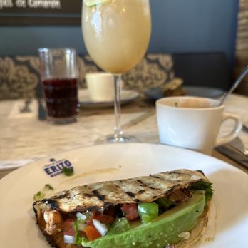 Erizo Market - TJ tacos - super delicious - Seafood Near Me - Tijuana, BCN