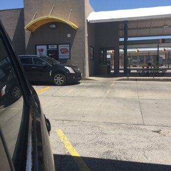 Sonic Drive-In - Ice Cream & Frozen Yogurt Near Me - NORTH KANSAS CITY, Missouri