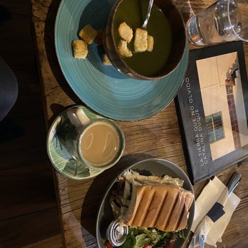 CFS Coffee - Pesto chicken sandwich and spinach soup - Breakfast & Brunch Near Me - Orlando, Florida CFS Coffee - Pesto chicken sandwich and spinach soup - Breakfast & Brunch Near Me - Orlando, Florida