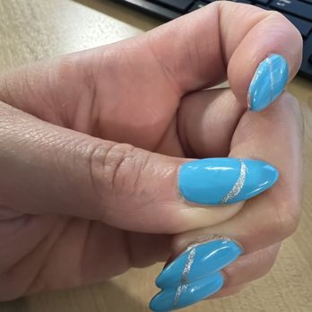 Beautiful Nails - The old colors that's she went over isn't even completely covered . This is trash . - Nail Salons Near Me - Commerce City, Colorado Beautiful Nails - The old colors that's she went over isn't even completely covered . This is trash . - Nail Salons Near Me - Commerce City, Colorado