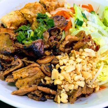 Pho Chan - Spring rolls, grilled pork and beef. - Vietnamese Near Me - New Westminster, British Columbia Pho Chan - Spring rolls, grilled pork and beef. - Vietnamese Near Me - New Westminster, British Columbia
