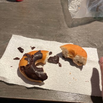 7-Eleven - Nasty and most disappointing donut I've ever gotten from 7 eleven - Convenience Stores Near Me - Milpitas, California 7-Eleven - Nasty and most disappointing donut I've ever gotten from 7 eleven - Convenience Stores Near Me - Milpitas, California