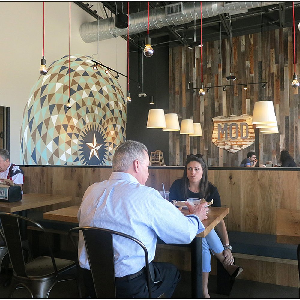 MOD Pizza - Back wall of restaurant - Fast Food Near Me - Houston, Texas MOD Pizza - Back wall of restaurant - Fast Food Near Me - Houston, Texas