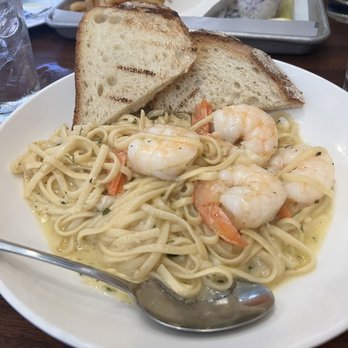 Mabels Lobster Claw - Shrimp scampi linguine - Seafood Near Me - Kennebunkport, Maine