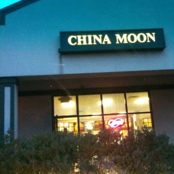 China Moon - the front of the restaurant - Chinese Near Me - Flemington, New Jersey