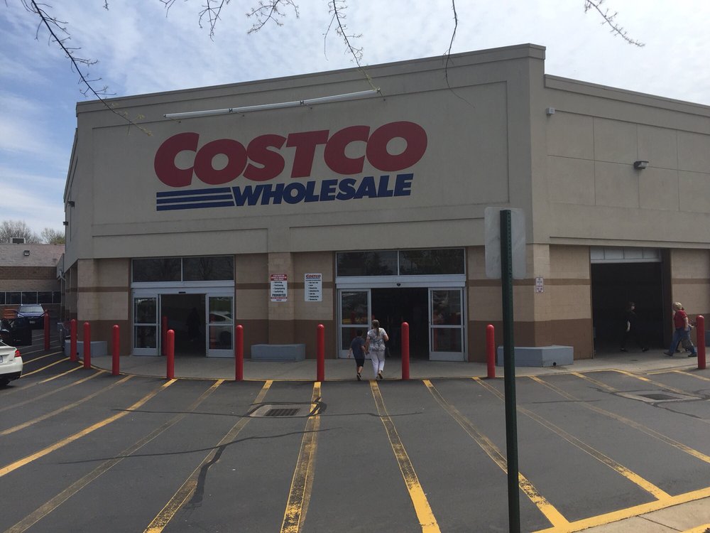 COSTCO FOOD COURT Updated September 2024 10701 Sudley Manor Dr