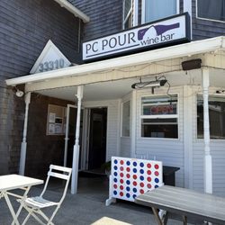 PC Pour - Outdoor area