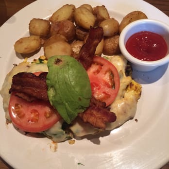 Mimi's Cafe - Bacon omelette, also came with a choice of muffin or toast. - Breakfast & Brunch Near Me - Irvine, California